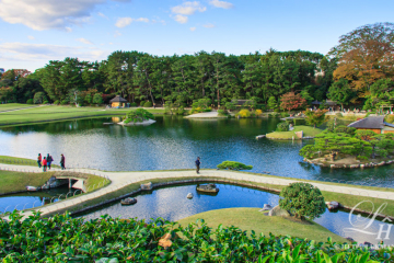 Giant ponds inside Kourakuen